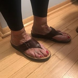 Great Condition! Minnetonka Leather Sandals!